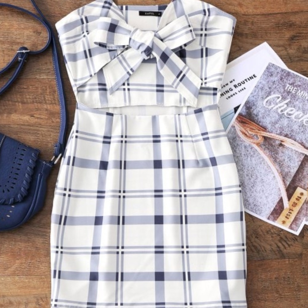 NWOT Cut Out Bowknot Plaid Mini Dress
